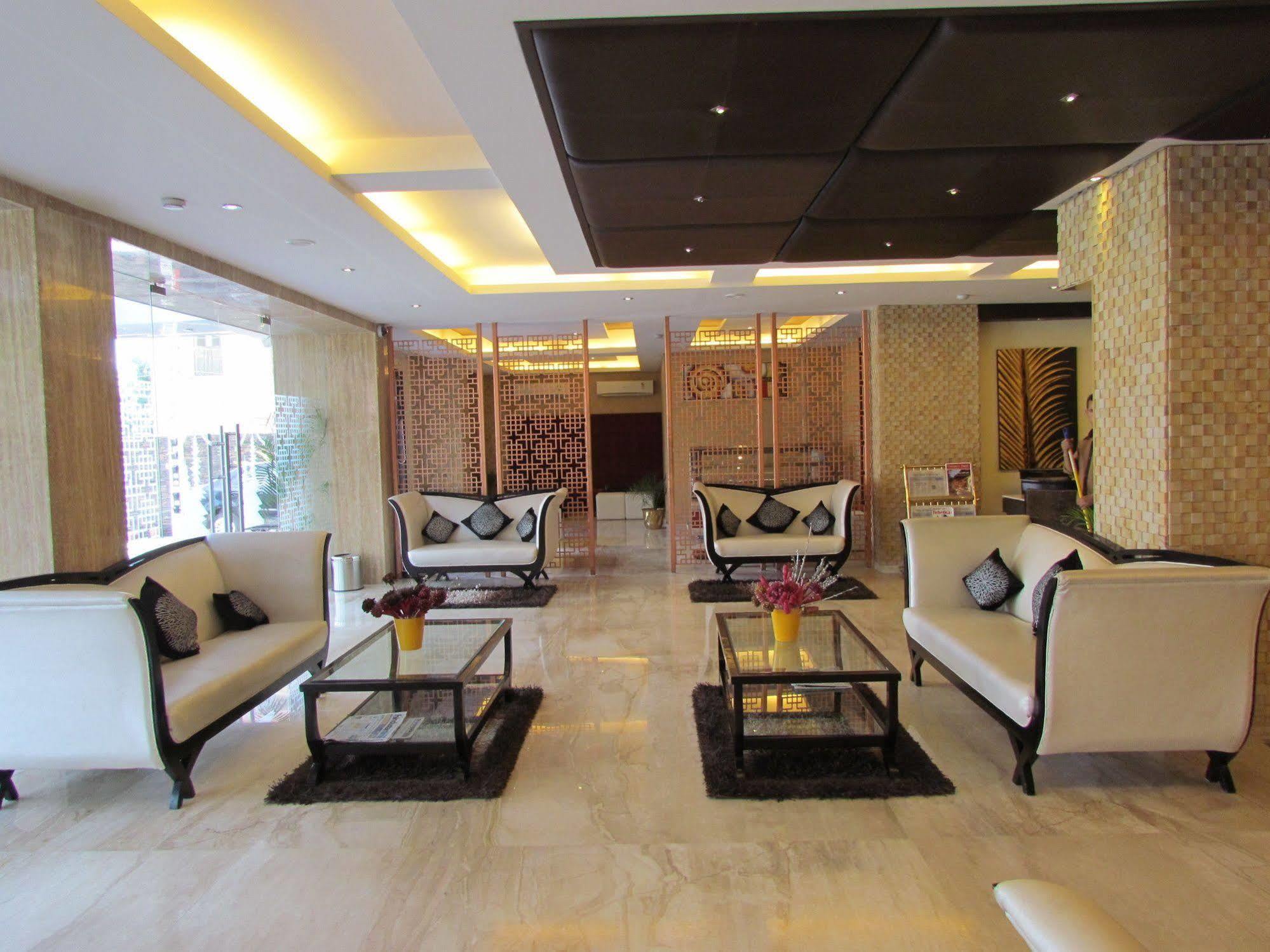 Hotel Pine Spring Wazir Bagh Srīnagar Exterior foto